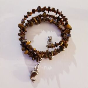 5/$20 Beaded twist bracelet with dolphin